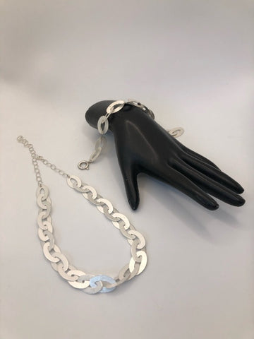 Oval Links Necklace
