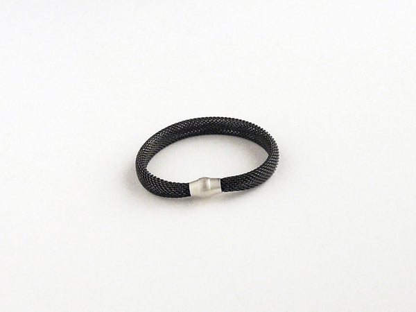 Oval mesh bracelet